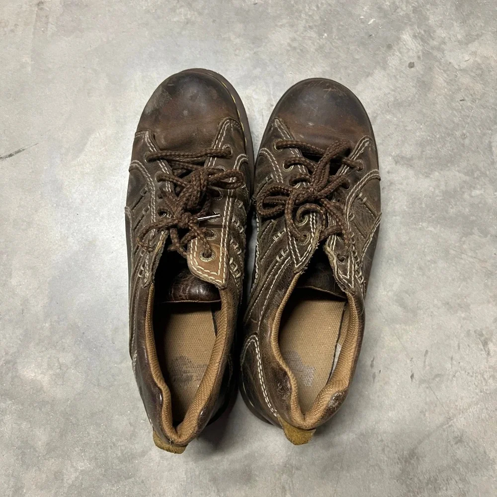 Dr. Martens Keith Mens Brown Leather Low Top Shoes AW004 Size 11 US 10 UK